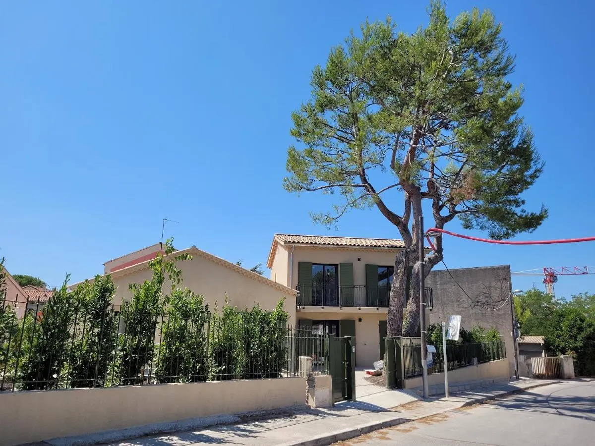Villas Clairette Greasque 0*,  France